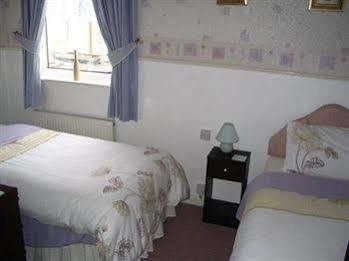 The Cornhill Hotel Blackpool Bagian luar foto