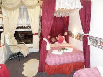 The Cornhill Hotel Blackpool Bagian luar foto