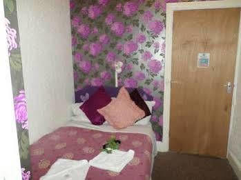 The Cornhill Hotel Blackpool Bagian luar foto
